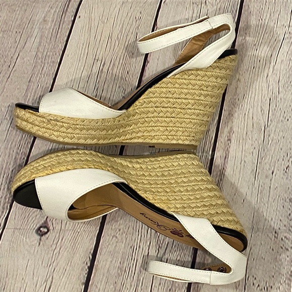 PENNY LOVES KENNY White Ankle Strap Vegan Leather Peeptoe Espadrille Wedges-7.5 - Picture 3 of 5
